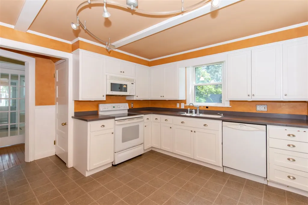 42 Pearl Street Dover NH 03820