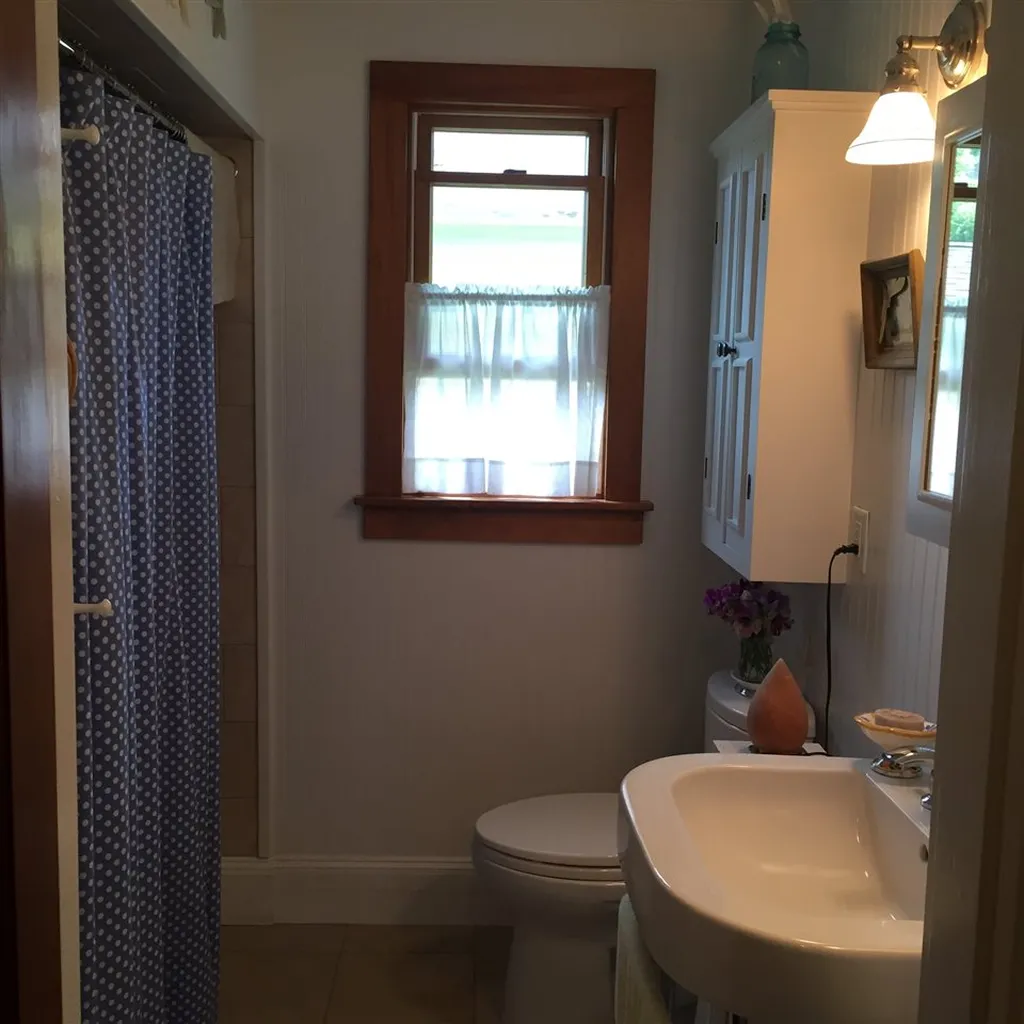 44 Union Street Peterborough NH 03458