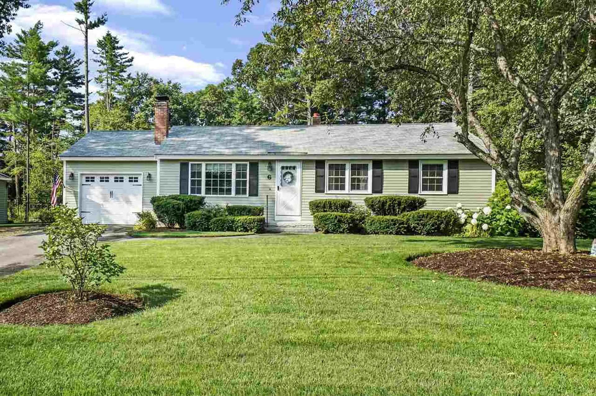 6 Lamson Drive Merrimack NH 03054