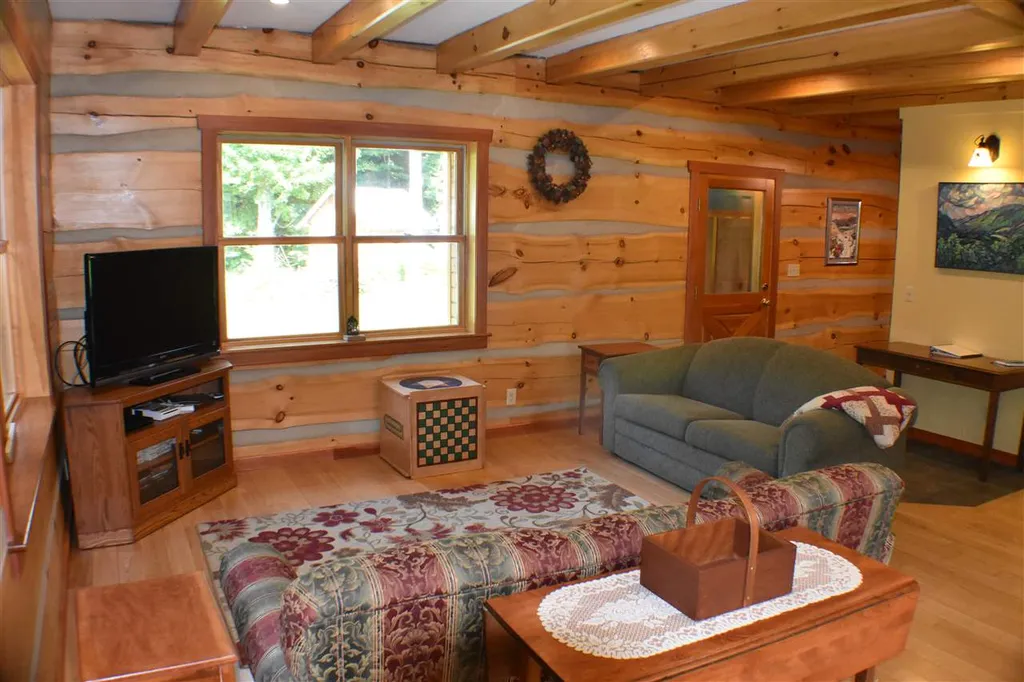 54 Pine Tree Lane Fayston VT 05673