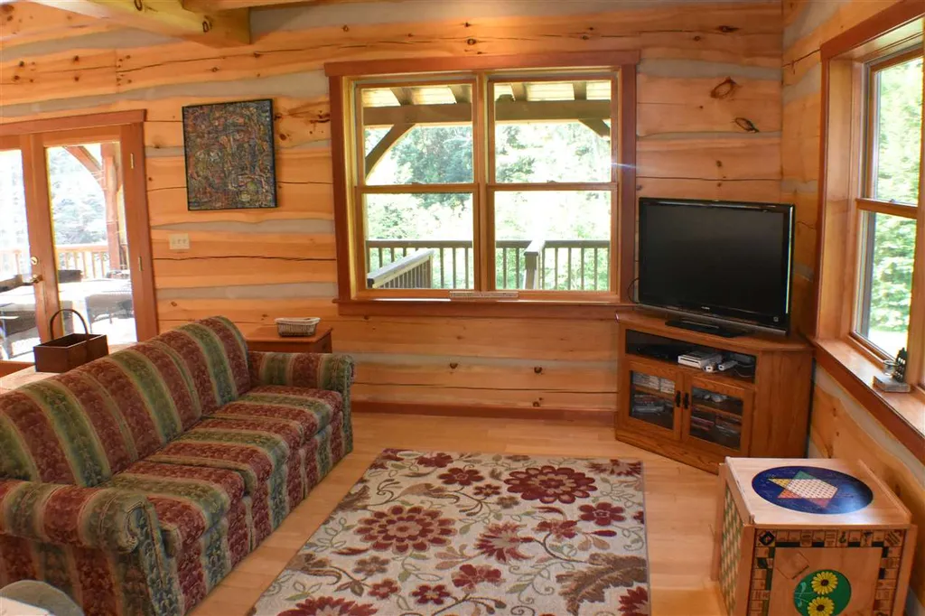 54 Pine Tree Lane Fayston VT 05673