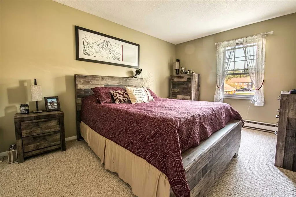30 Twin Oaks Terrace South Burlington VT 05403