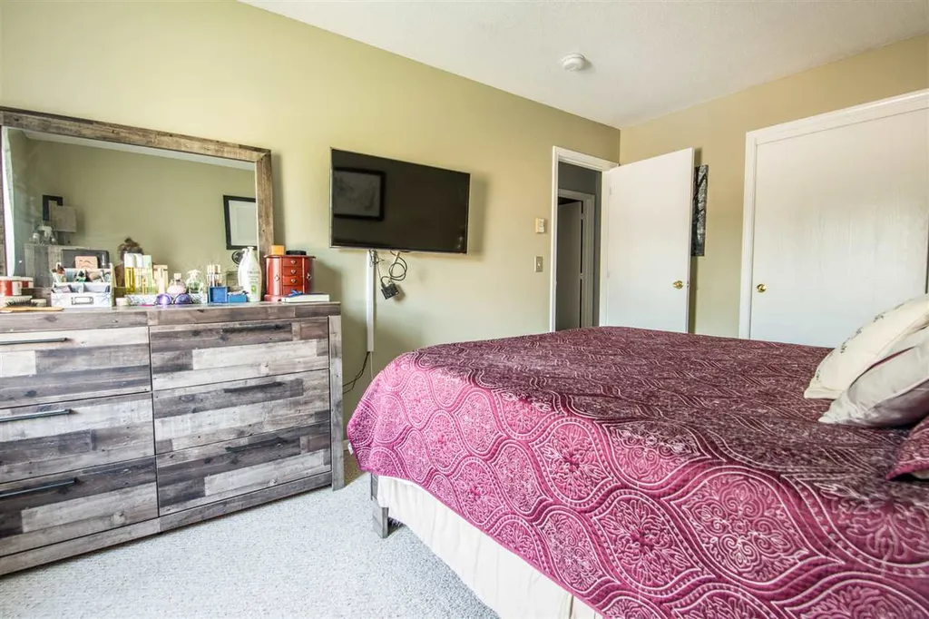 30 Twin Oaks Terrace South Burlington VT 05403