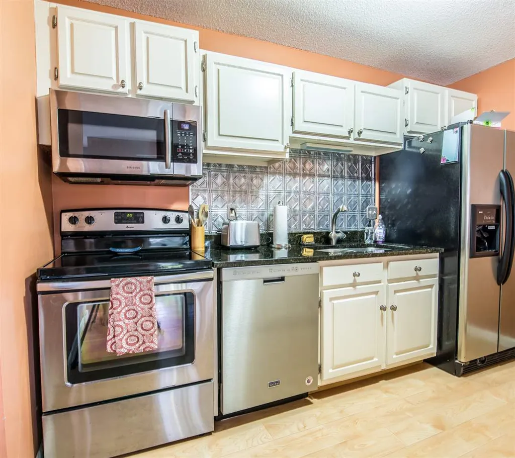 30 Twin Oaks Terrace South Burlington VT 05403