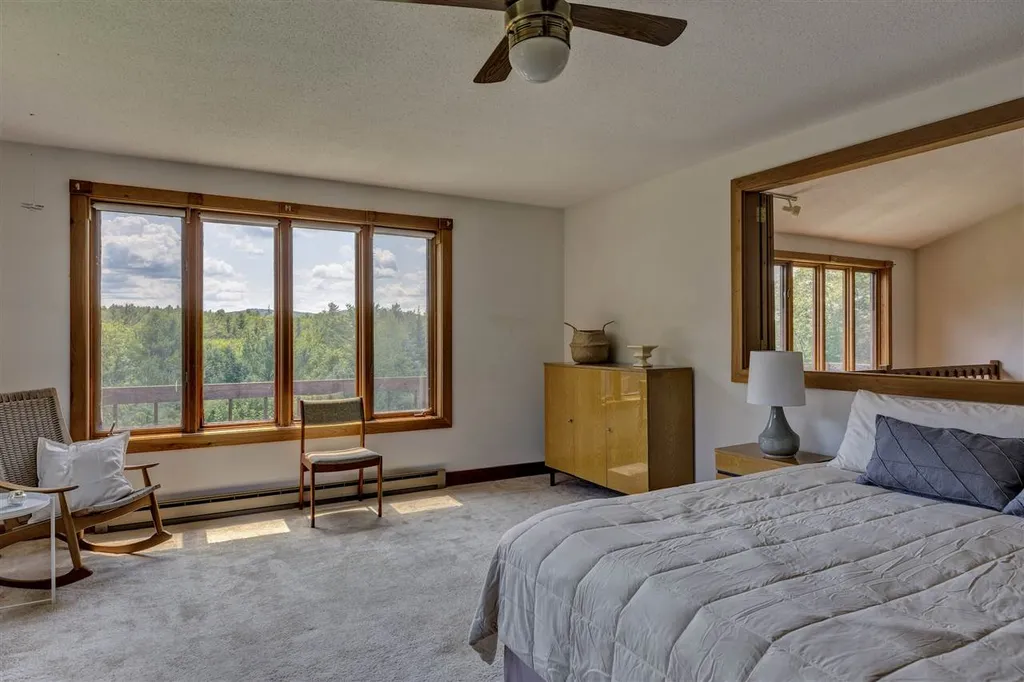 158 Summit View Road New London NH 03257