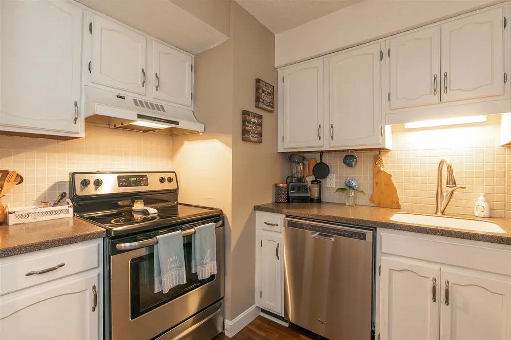313 Springbrook Circle Portsmouth NH 03801