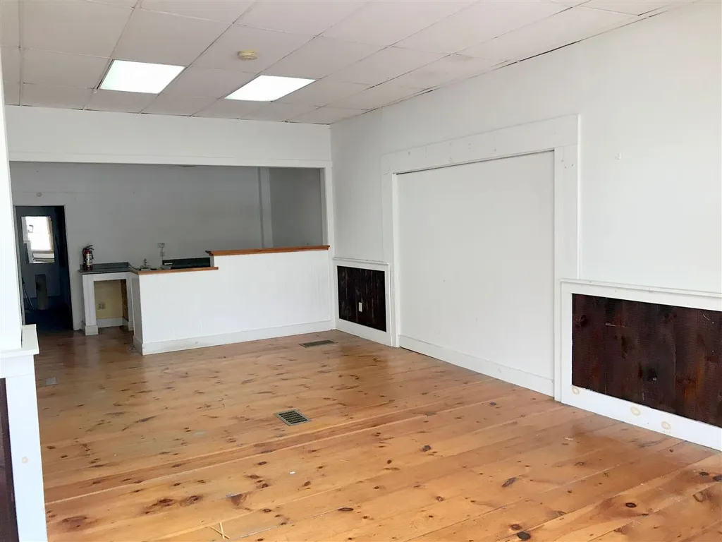 158 Main Street Ludlow VT 05149