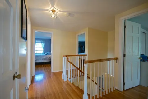 124 Post Road North Hampton NH 03862
