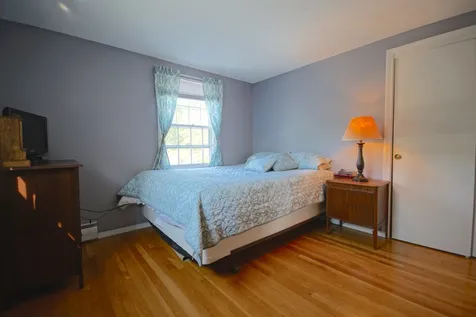 124 Post Road North Hampton NH 03862