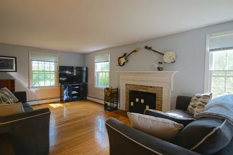 124 Post Road North Hampton NH 03862