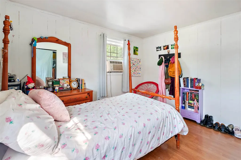 7 Oneida Circle Nashua NH 03060