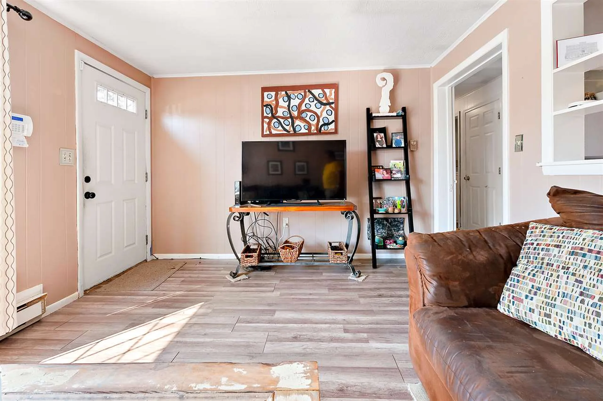 7 Oneida Circle Nashua NH 03060