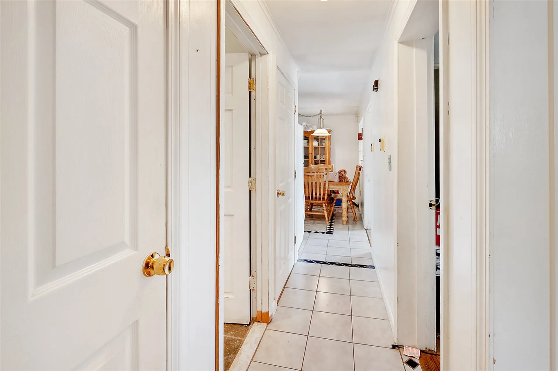 7 Oneida Circle Nashua NH 03060