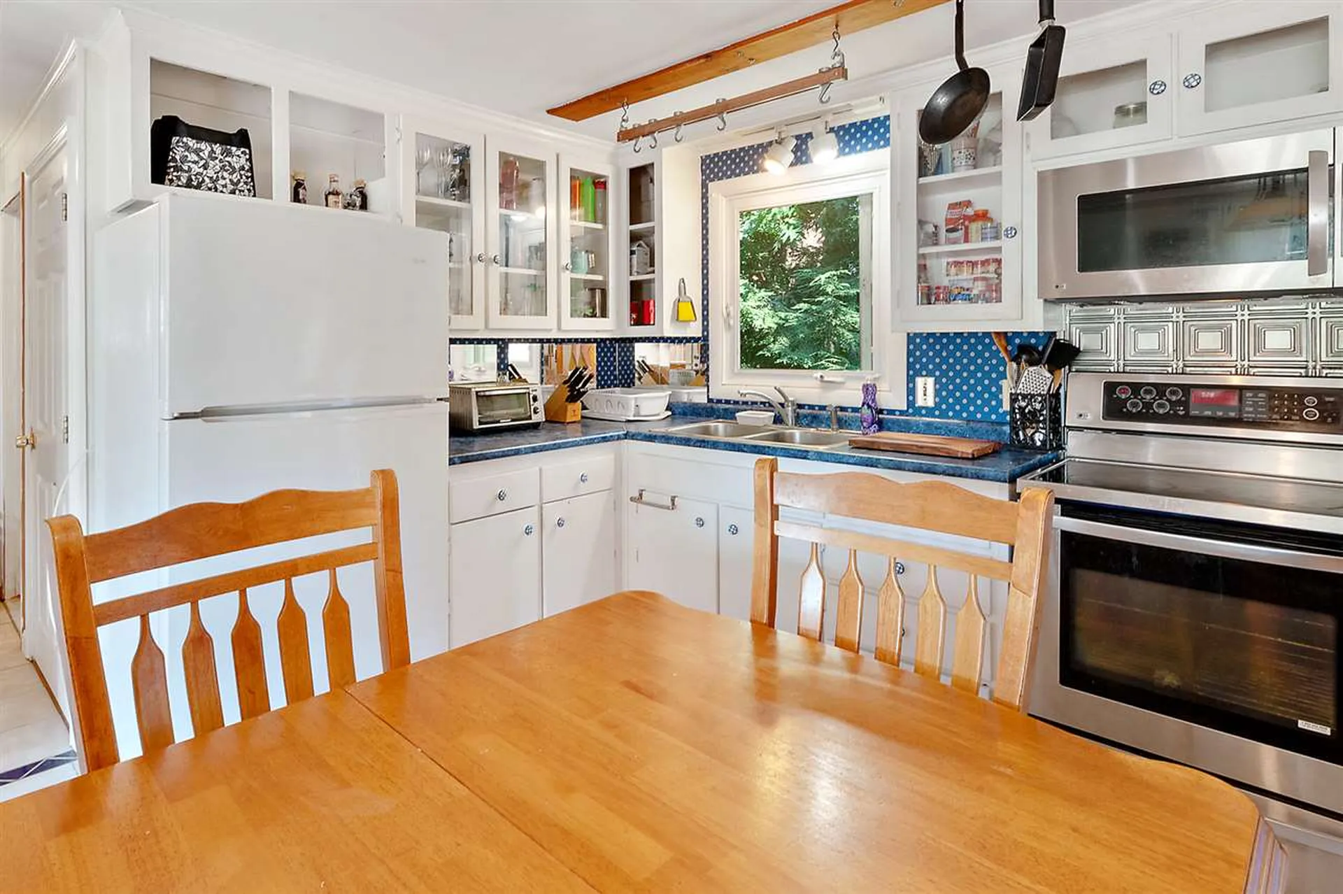 7 Oneida Circle Nashua NH 03060