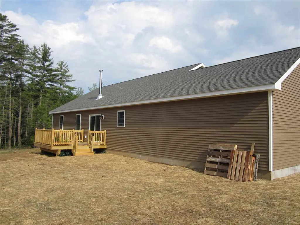 23 Goodell Avenue Swanzey NH 03446
