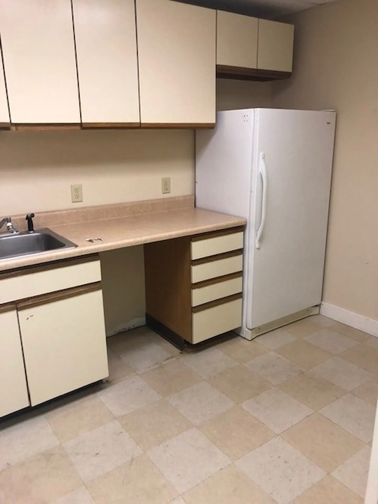 14 Lafayette Road North Hampton NH 03862