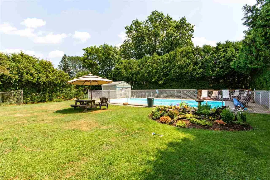 182 Lindale Drive Colchester VT 05446