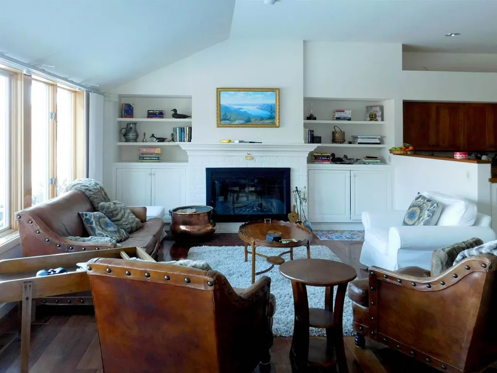 10 Farms Mountain View Lane Warren VT 05674