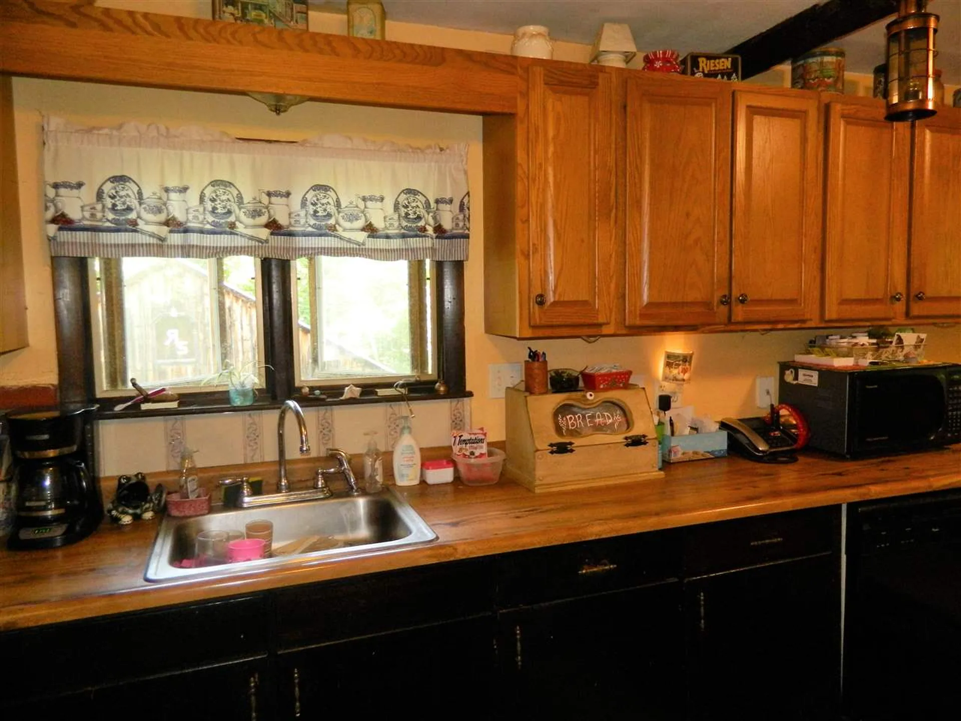 1444 Battle Street Webster NH 03303