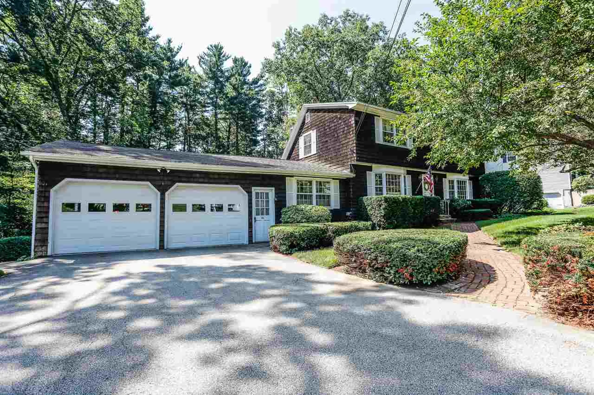 26 Deerhaven Drive Nashua NH 03064