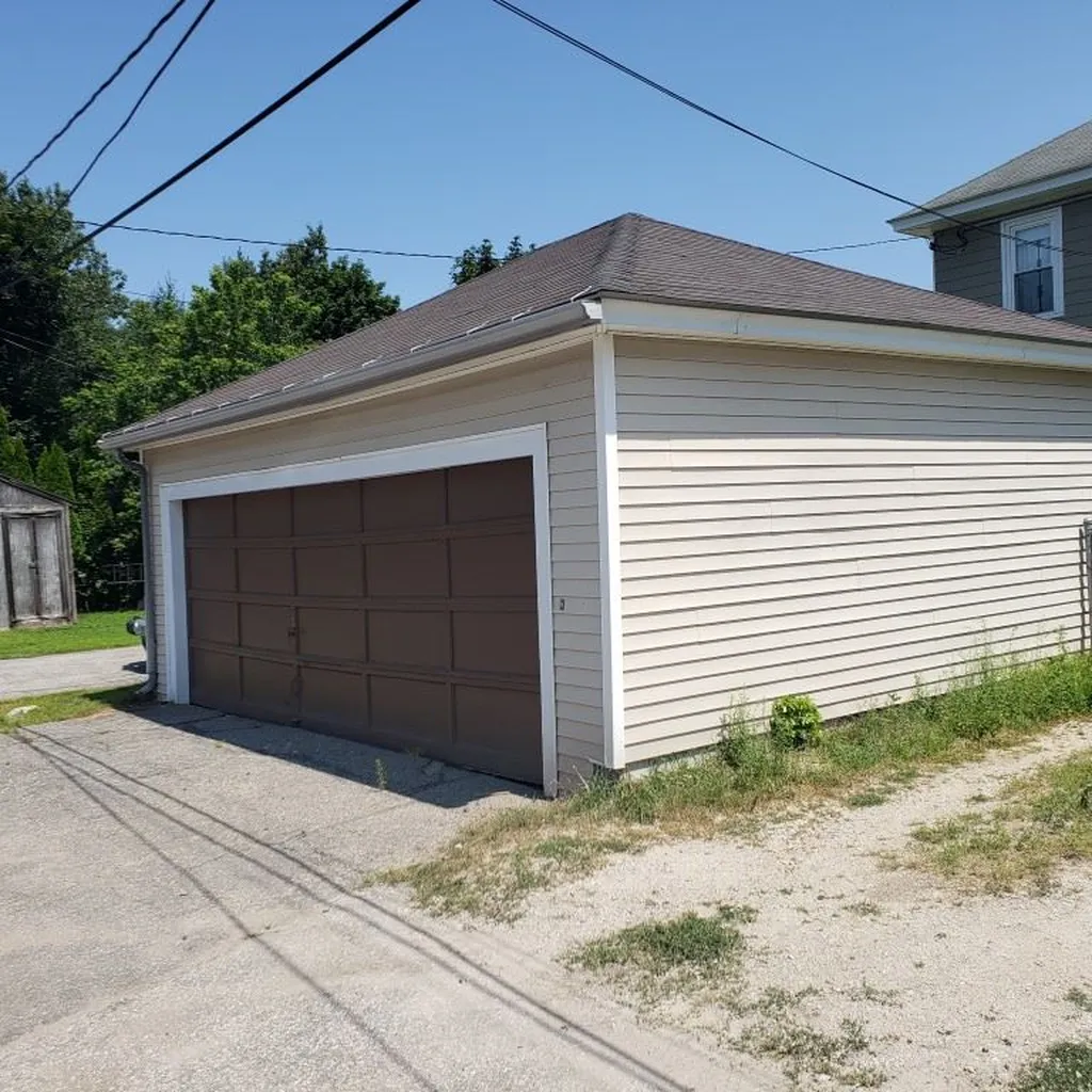 614 Montgomery Street Manchester NH 03102