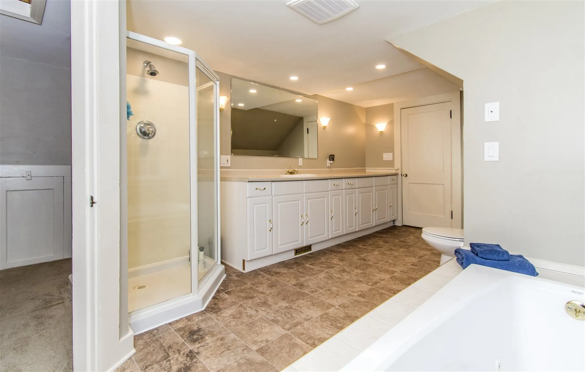 131 Old Dover Road Rochester NH 03867