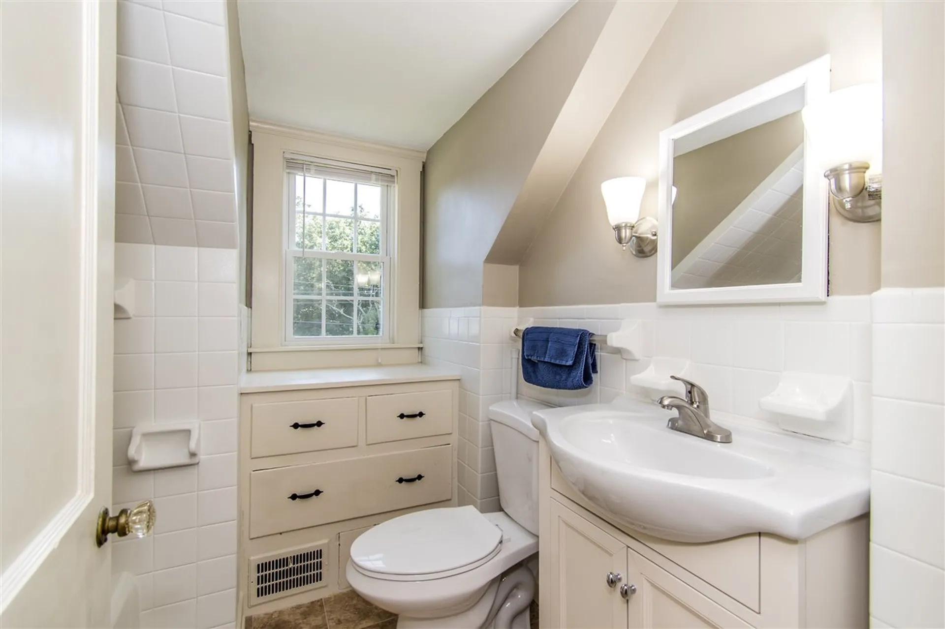 131 Old Dover Road Rochester NH 03867