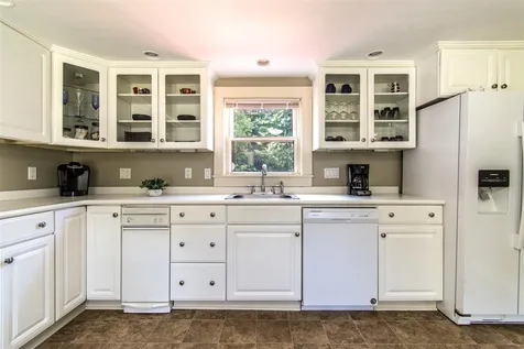 131 Old Dover Road Rochester NH 03867
