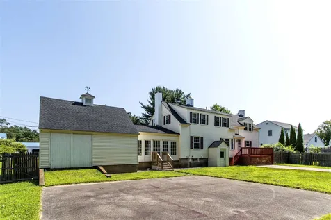 131 Old Dover Road Rochester NH 03867