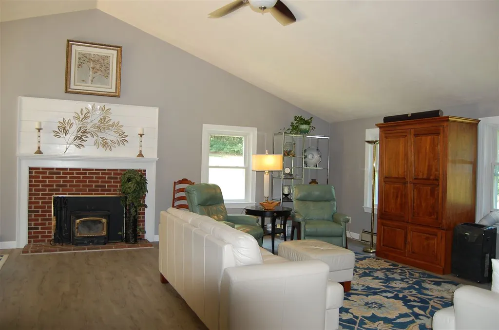 154 Silk Farm Road Concord NH 03301
