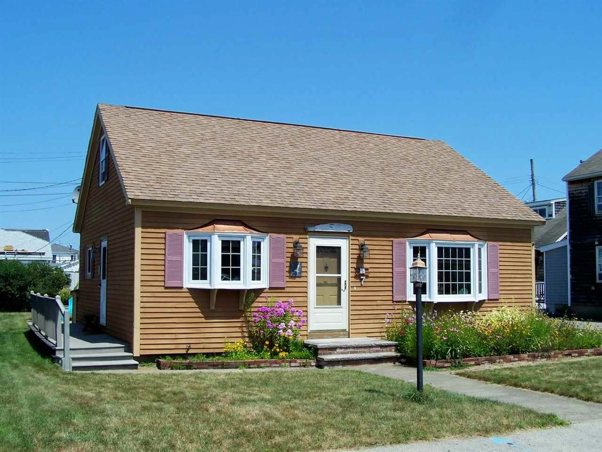7 Tyngsboro Street Seabrook NH 03874