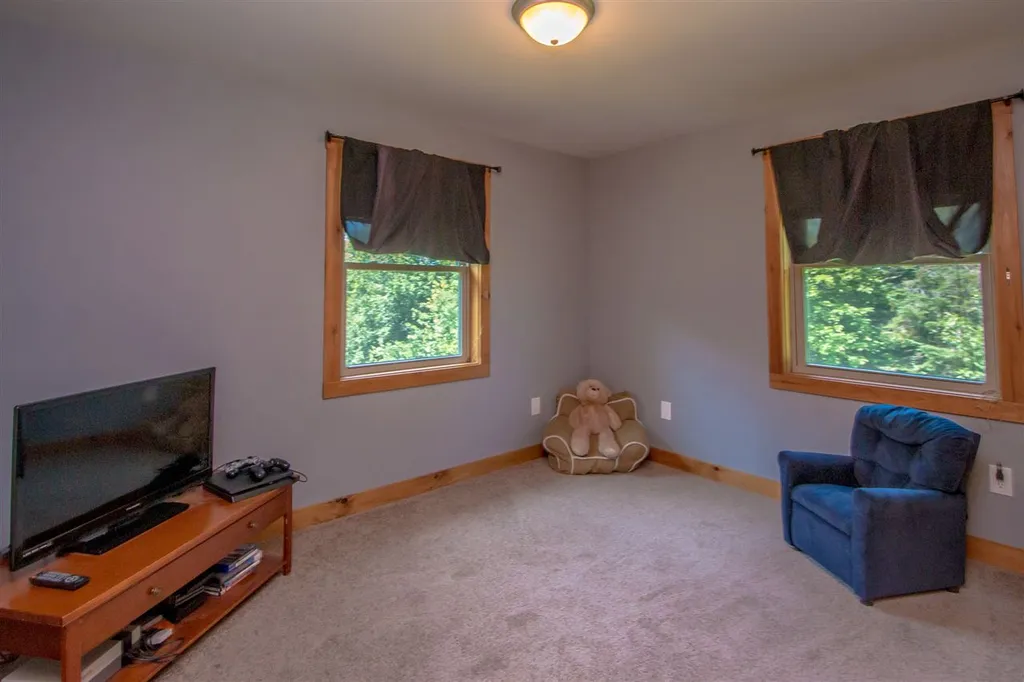 286 Union Road Dalton NH 03598