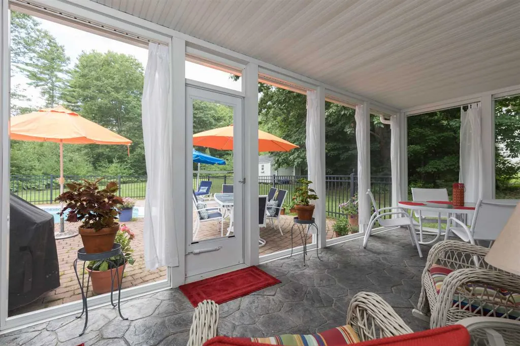 61 Sullivan Farm Drive Rochester NH 03868