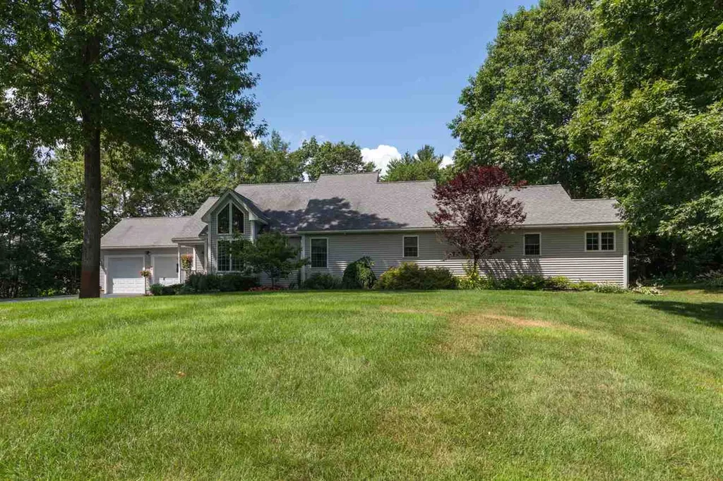 61 Sullivan Farm Drive Rochester NH 03868