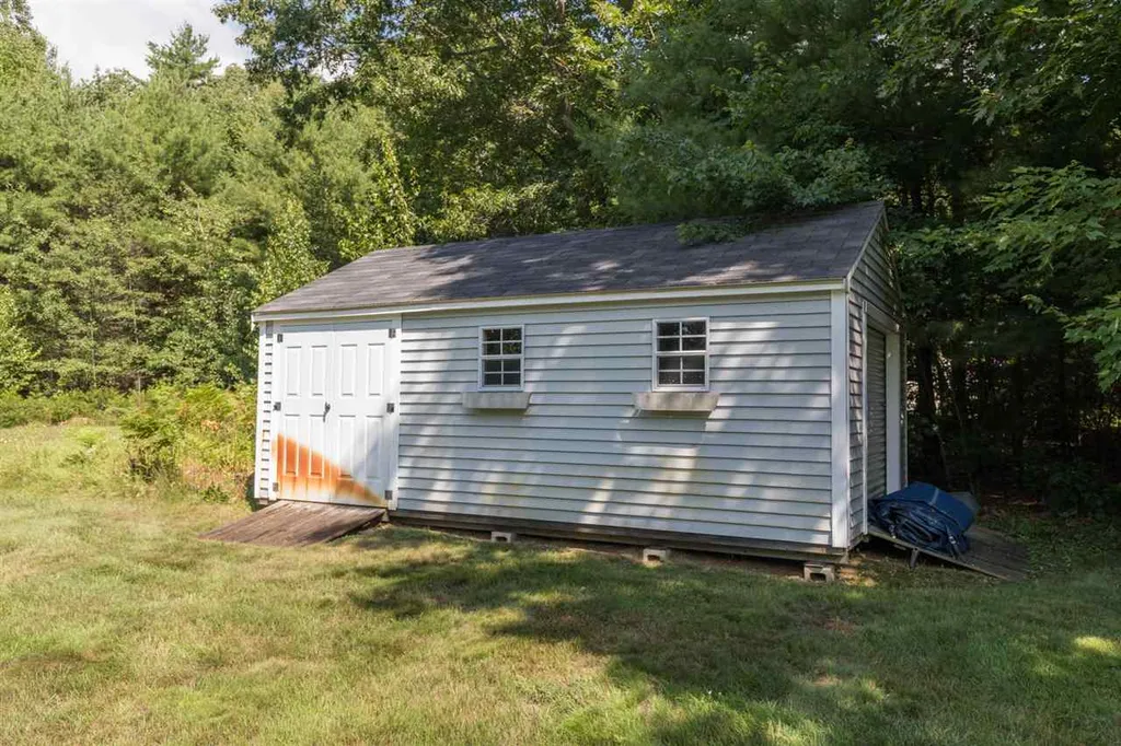 61 Sullivan Farm Drive Rochester NH 03868
