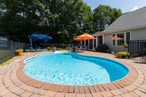 61 Sullivan Farm Drive Rochester NH 03868