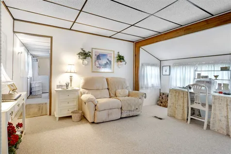 6 Nottingwood Lane Merrimack NH 03054