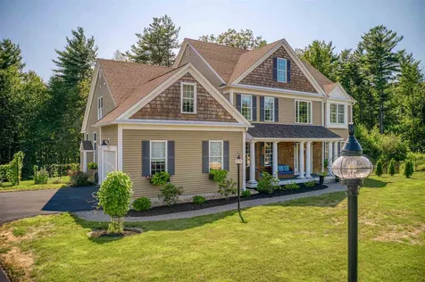48 Settlers Court Bedford NH 03110