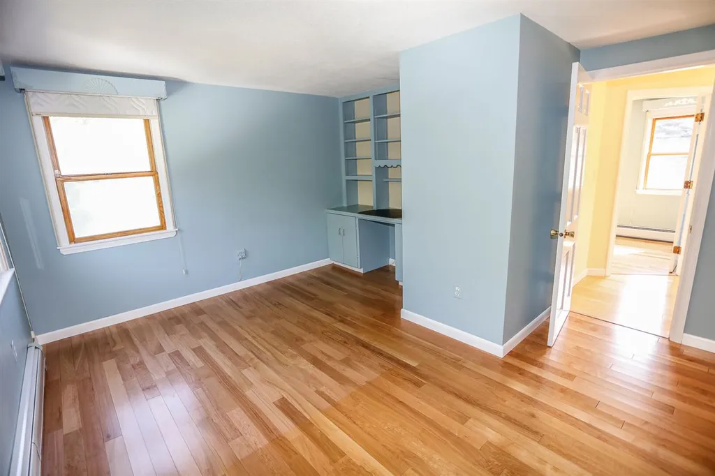 87 Sargent Road Sunapee NH 03782