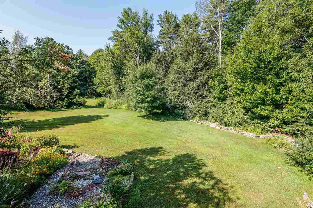 87 Sargent Road Sunapee NH 03782