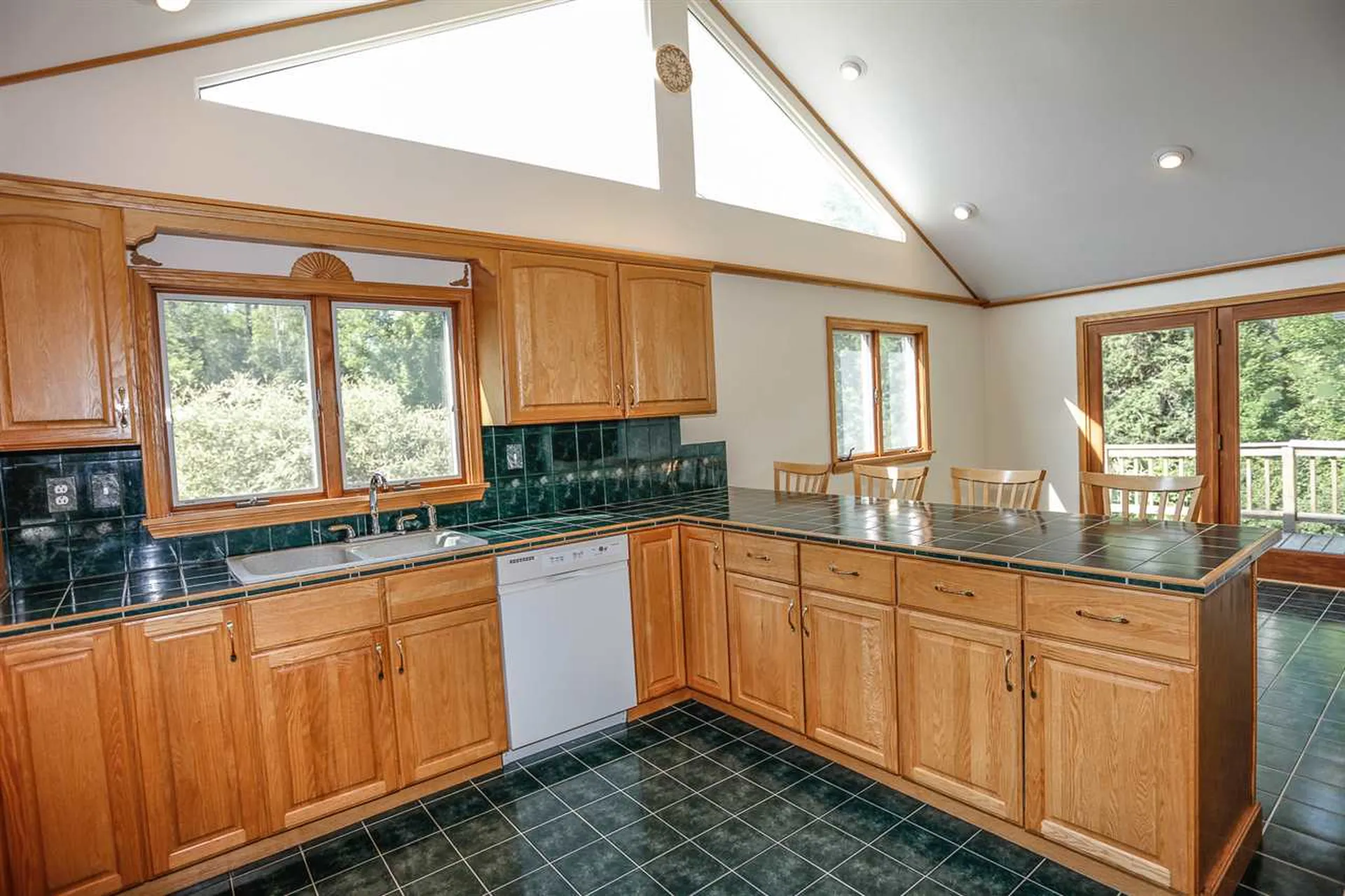 87 Sargent Road Sunapee NH 03782