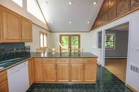 87 Sargent Road Sunapee NH 03782