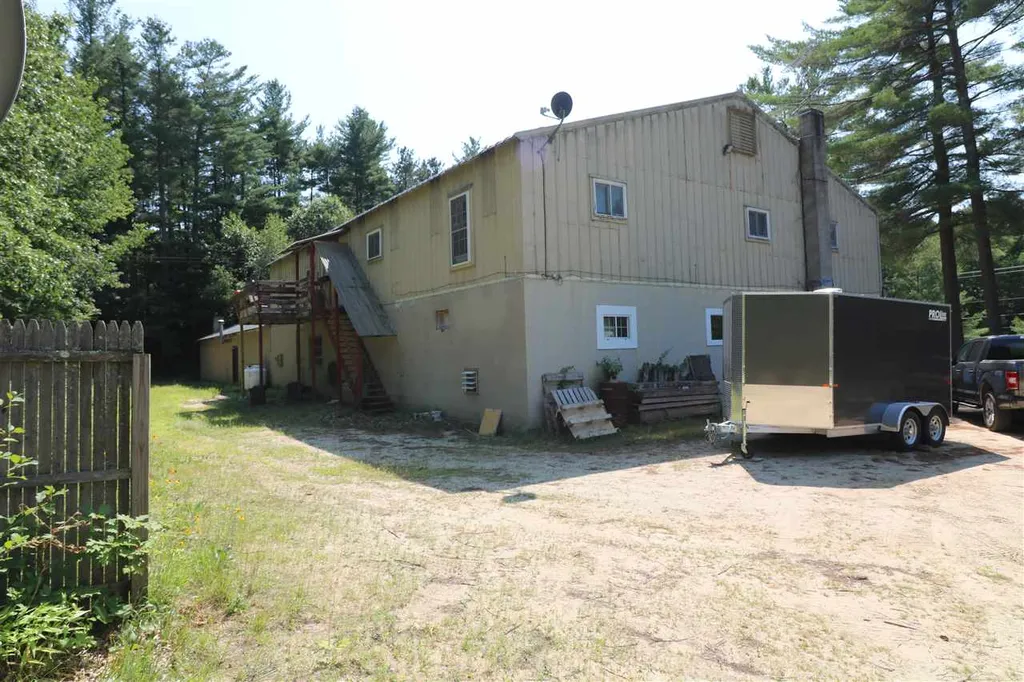 26 Knight Street Jaffrey NH 03452