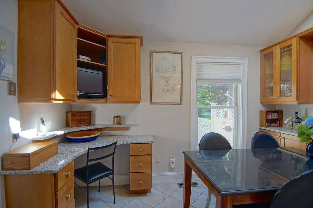 579 Sagamore Avenue Portsmouth NH 03801