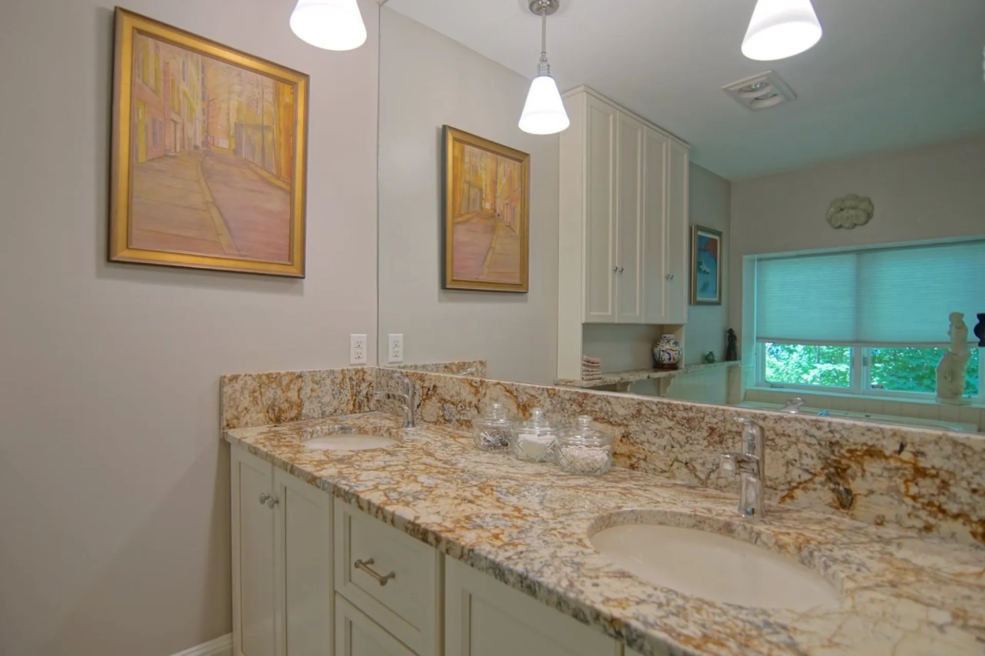579 Sagamore Avenue Portsmouth NH 03801