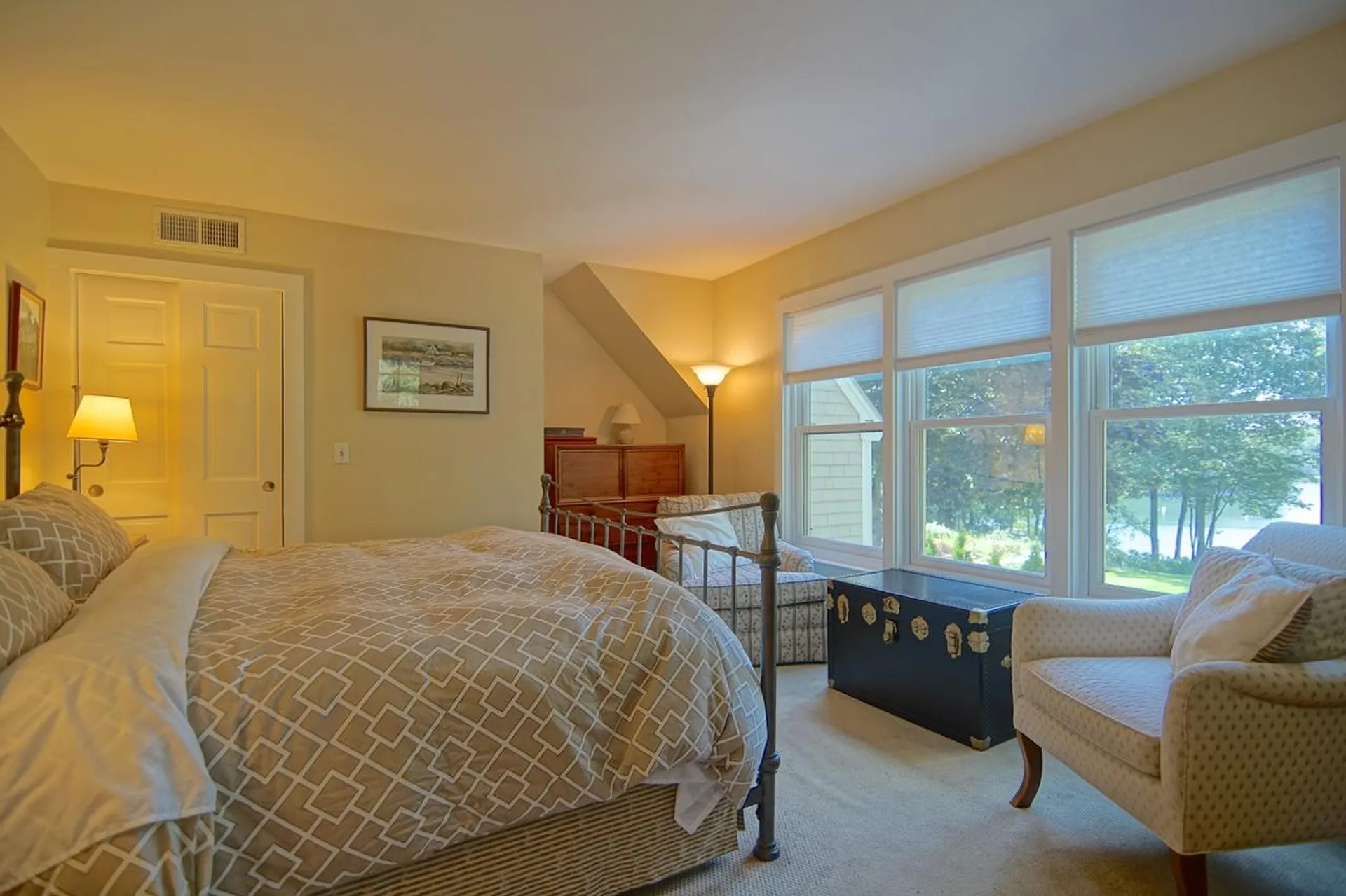 579 Sagamore Avenue Portsmouth NH 03801