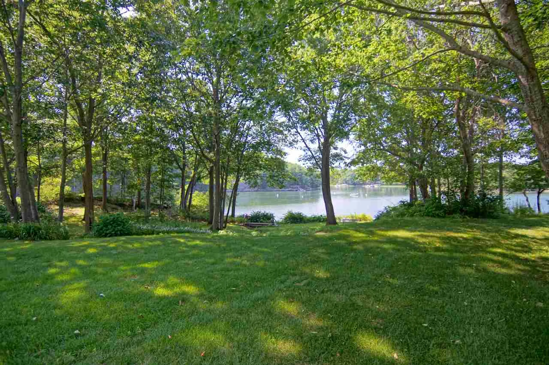 579 Sagamore Avenue Portsmouth NH 03801