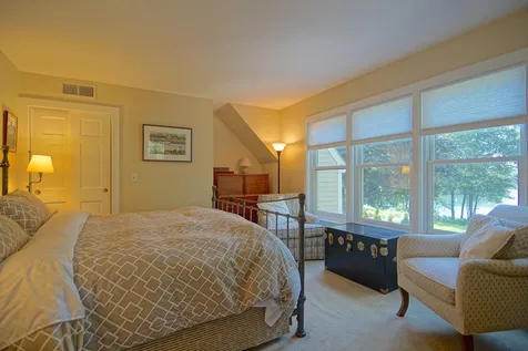 579 Sagamore Avenue Portsmouth NH 03801