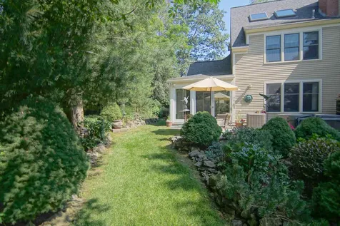 579 Sagamore Avenue Portsmouth NH 03801