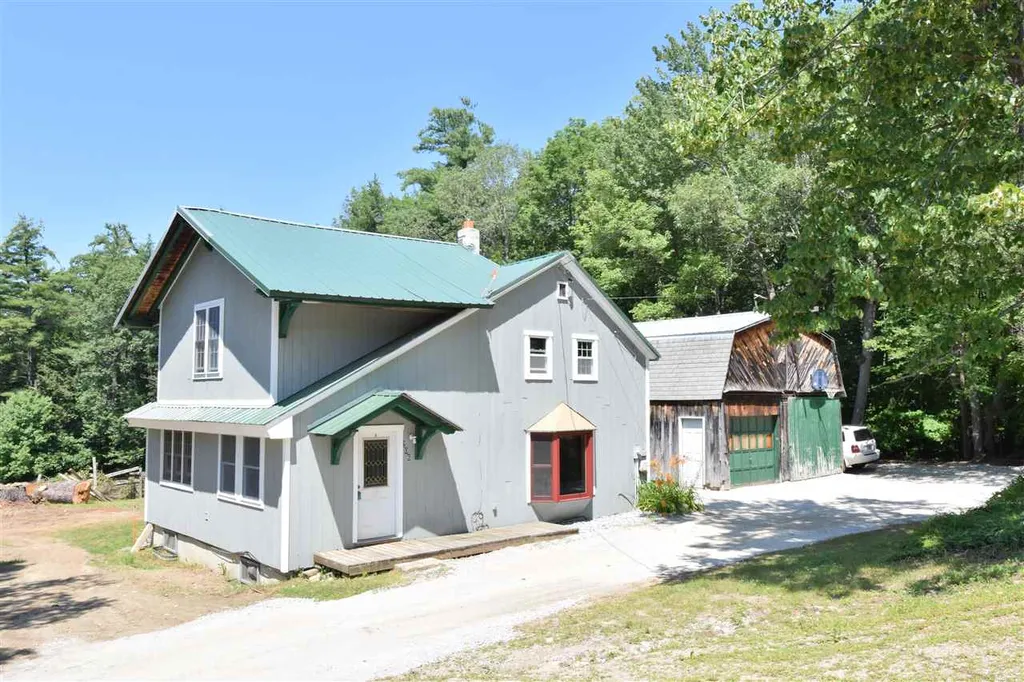 206 Ragged Mountain Road Danbury NH 03230